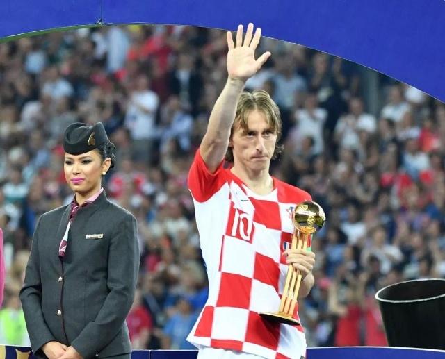 赖斯称阿森纳近3年表现配得上冠军，夺冠才能平息质疑（赖斯：阿森纳近三年有冠军成色，夺冠方可平息外界质疑）