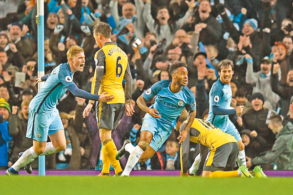 不给机会了？曝阿隆索已失去皇马更衣室掌控权，输曼城或被解雇（阿隆索失去皇马更衣室话语权？若负曼城恐被解雇）