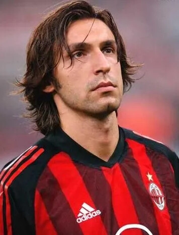 黄健翔：大力支持退役国脚去带青训，外教只能作为补充（黄健翔：力挺退役国脚投身青训，外教仅作辅助）