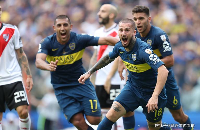 阿斯：罗马仍在关注小火柴，贝蒂斯与塞维利亚也加入竞争（阿斯：罗马继续关注小火柴，贝蒂斯与塞维利亚加入争夺）