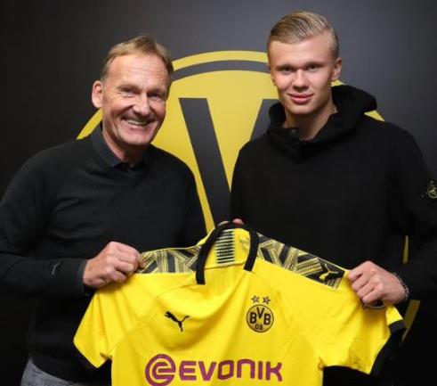 CBA球队战术分析：深圳队进攻策略,（CBA战术透视：深圳队的进攻打法）