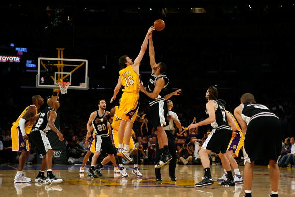 国安vs麦克阿瑟FC的球票5日10点优先申购，6日10点单场票开售（国安对阵麦克阿瑟FC门票：5日10：00优先申购，6日10：00单场开售）